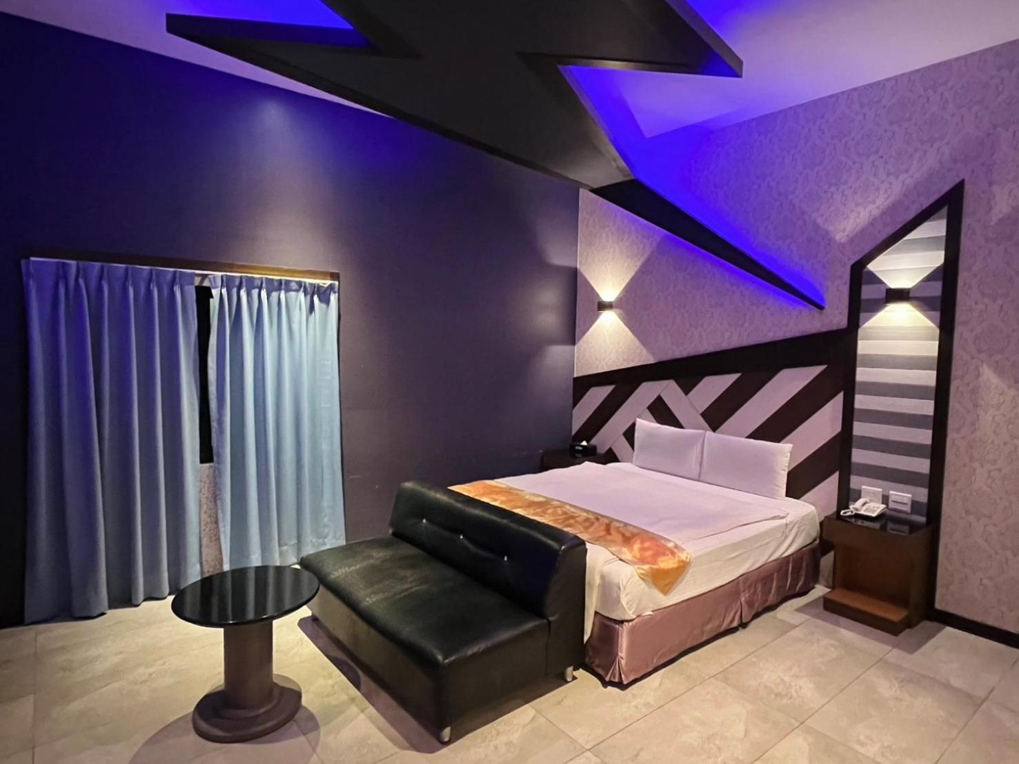 Wei Feng Exquisite Motel Pintung Branch Pingtung Luaran gambar