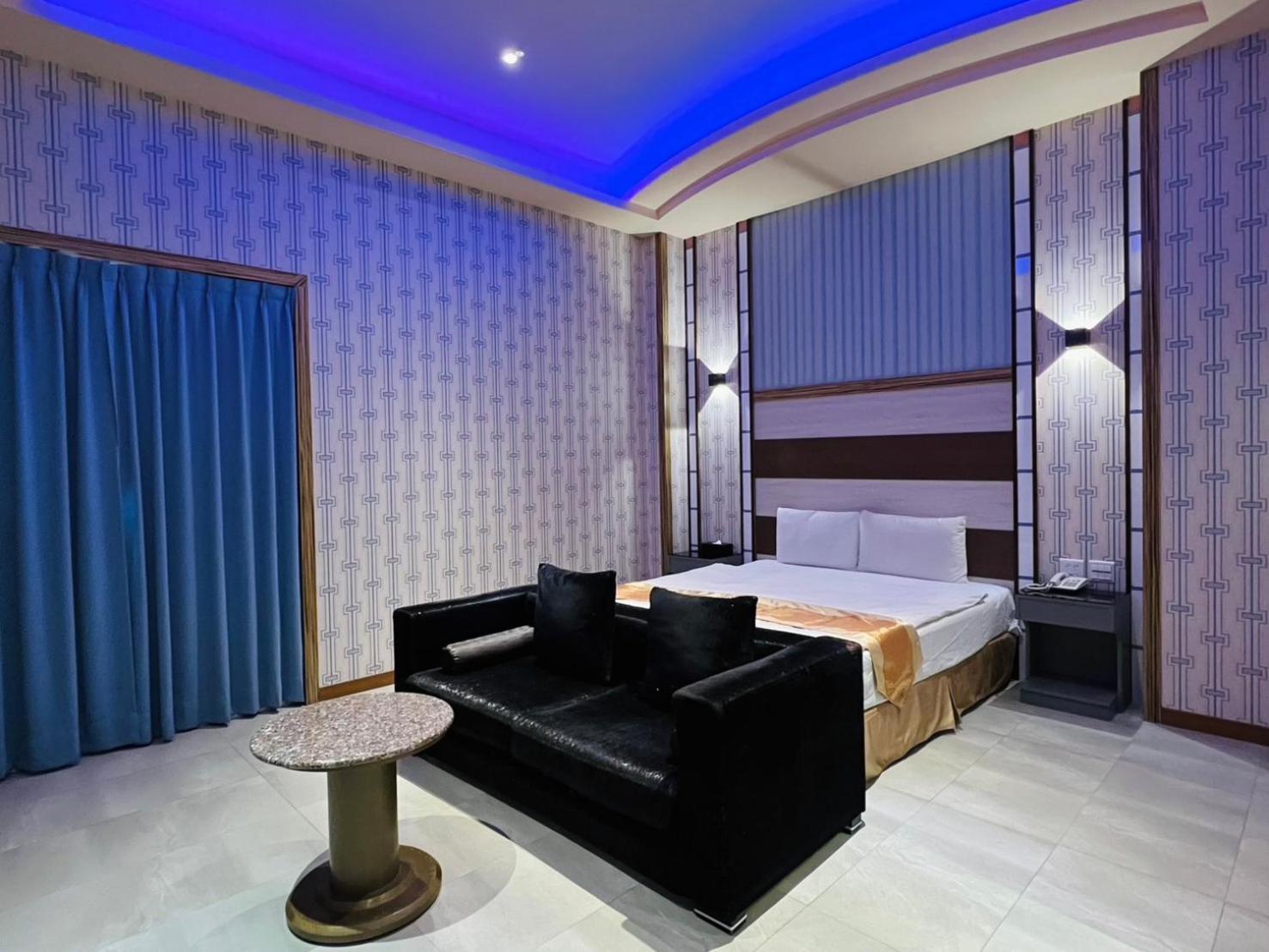 Wei Feng Exquisite Motel Pintung Branch Pingtung Luaran gambar